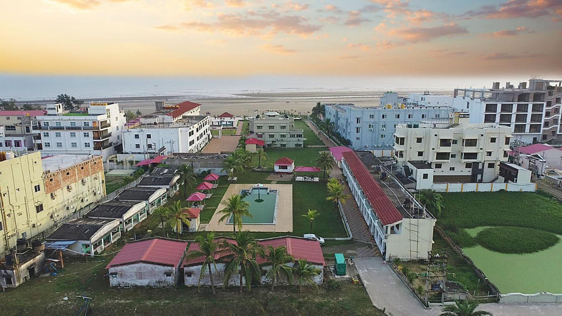 Silver Sand Eco Resort !! Beachfront !! With Biggest Pool And Huge Open Area !! Ideal For Weddings !! Couple Friendly !! Mandarmani Buitenkant foto